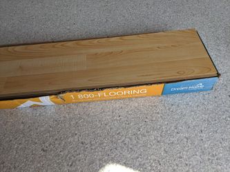 Laminate Flooring, Dream Home, 25 square feet