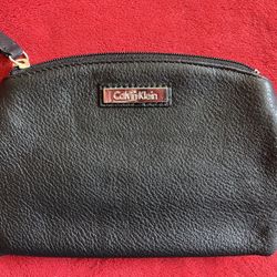 Calvin Klein makeup cosmetic Pouch Bag black Leather  pebble textured 8"L x 5"H c 2.25"W