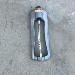 Oscillating Sprinklers
