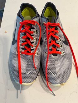 Woman Nike sneakers 7.5