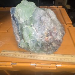 Flourite cluster