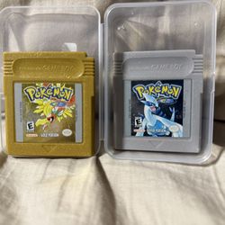 Game boy Advance W/ Pokémon Gold & Silver