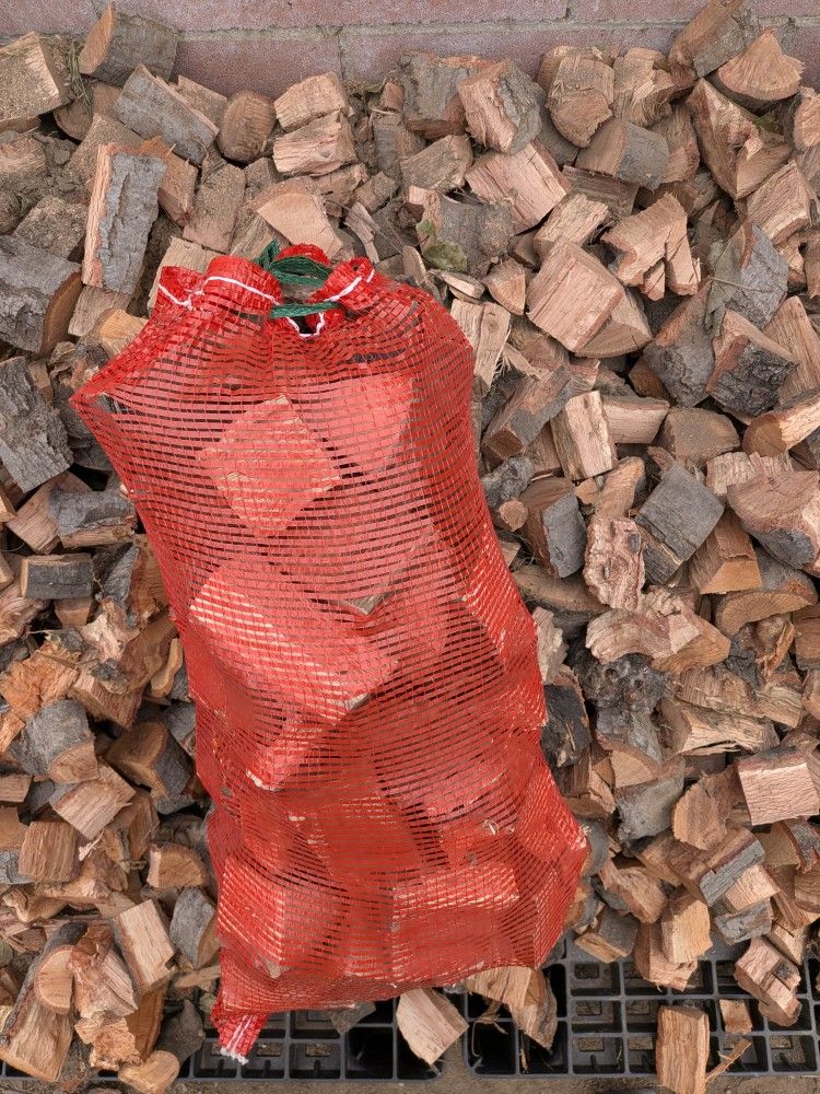 Red Oak Chunks Firewood