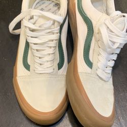 Vans - Men’s Size 6.5