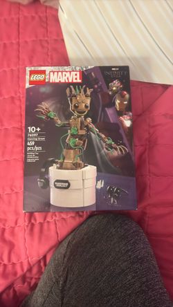 Free Guardian of the Galaxy Lego Set.