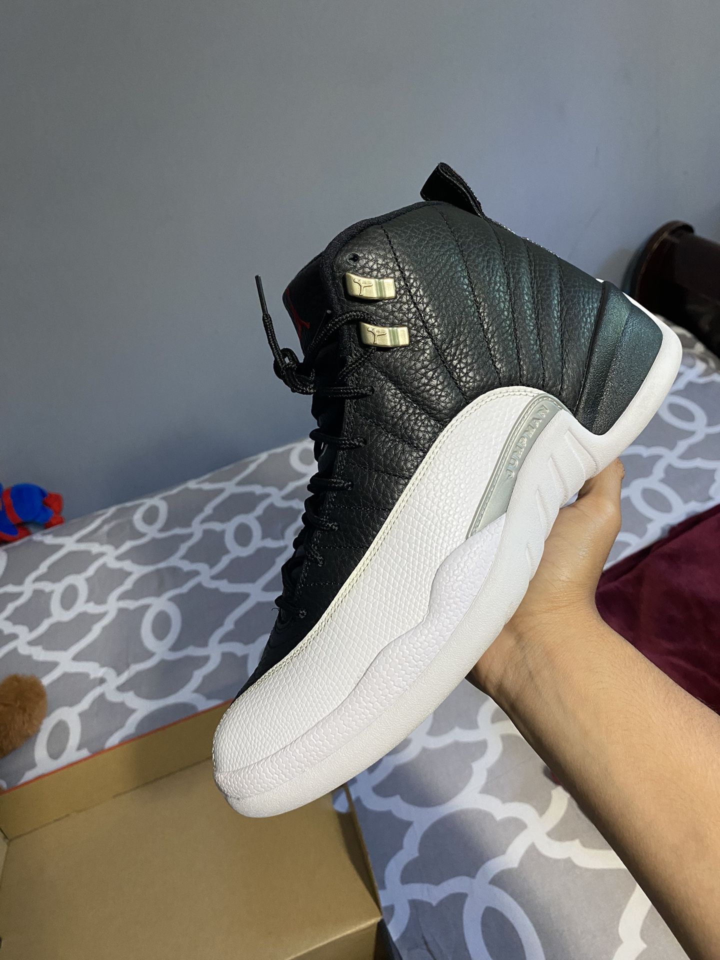 Jordan 12 