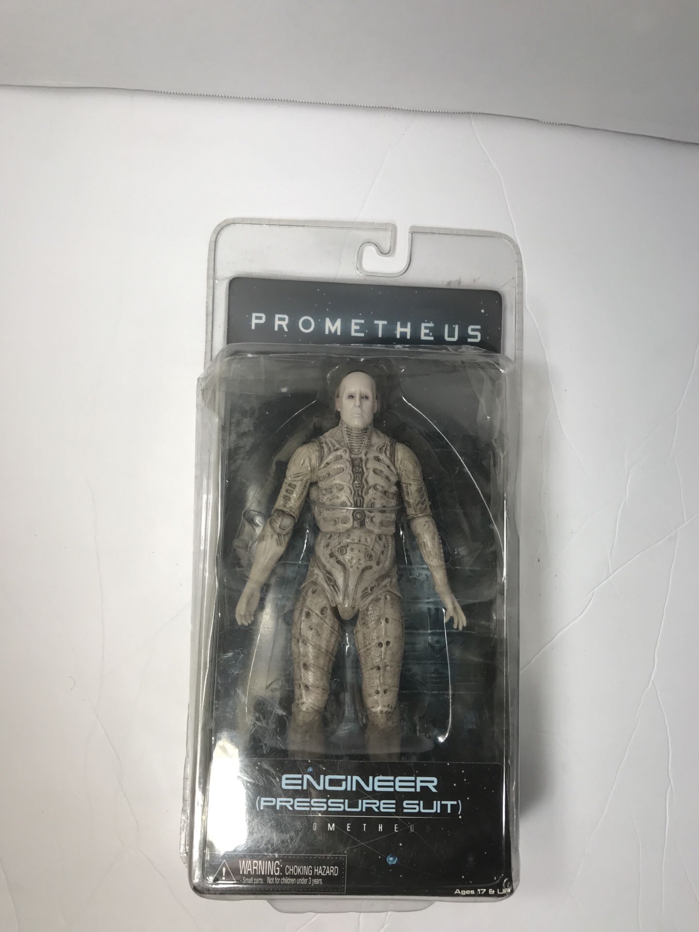 Prometheus engineer pressure suit action figure !!! New in box 📦