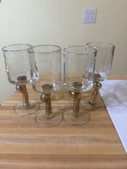 4 ABIGAILS BOMBAY RED WINE GLASSES TWISTED STEM GOLD LEAF RUB 8 OZ  Renaissance Faire