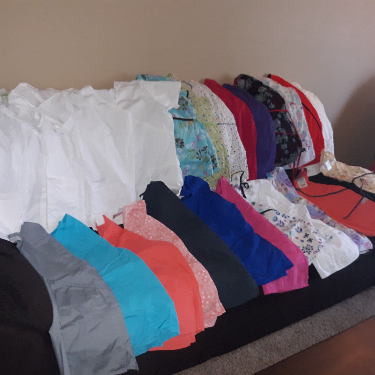 Medical Scrub Tops