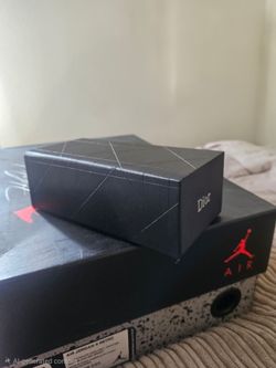 Dior glasses box