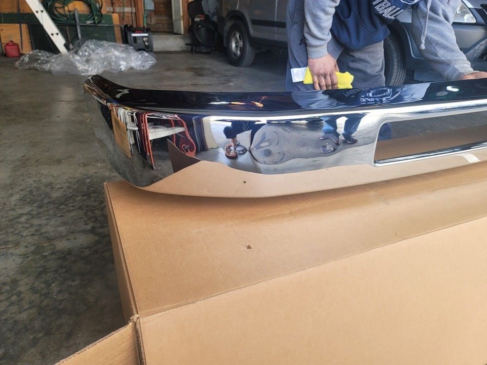 Ford F450 Truck Bumper FOR SALE/PRICE REDUCED