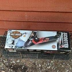 Harley-Davidson Ultra Cool Aluminum Scooter 20 Inches Long 