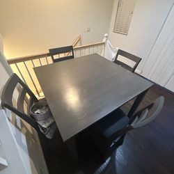 Dining Table with 4 chairs