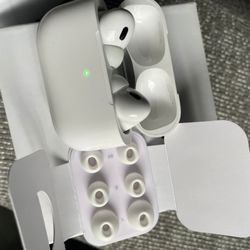 AirPods Pro 2 New With charger