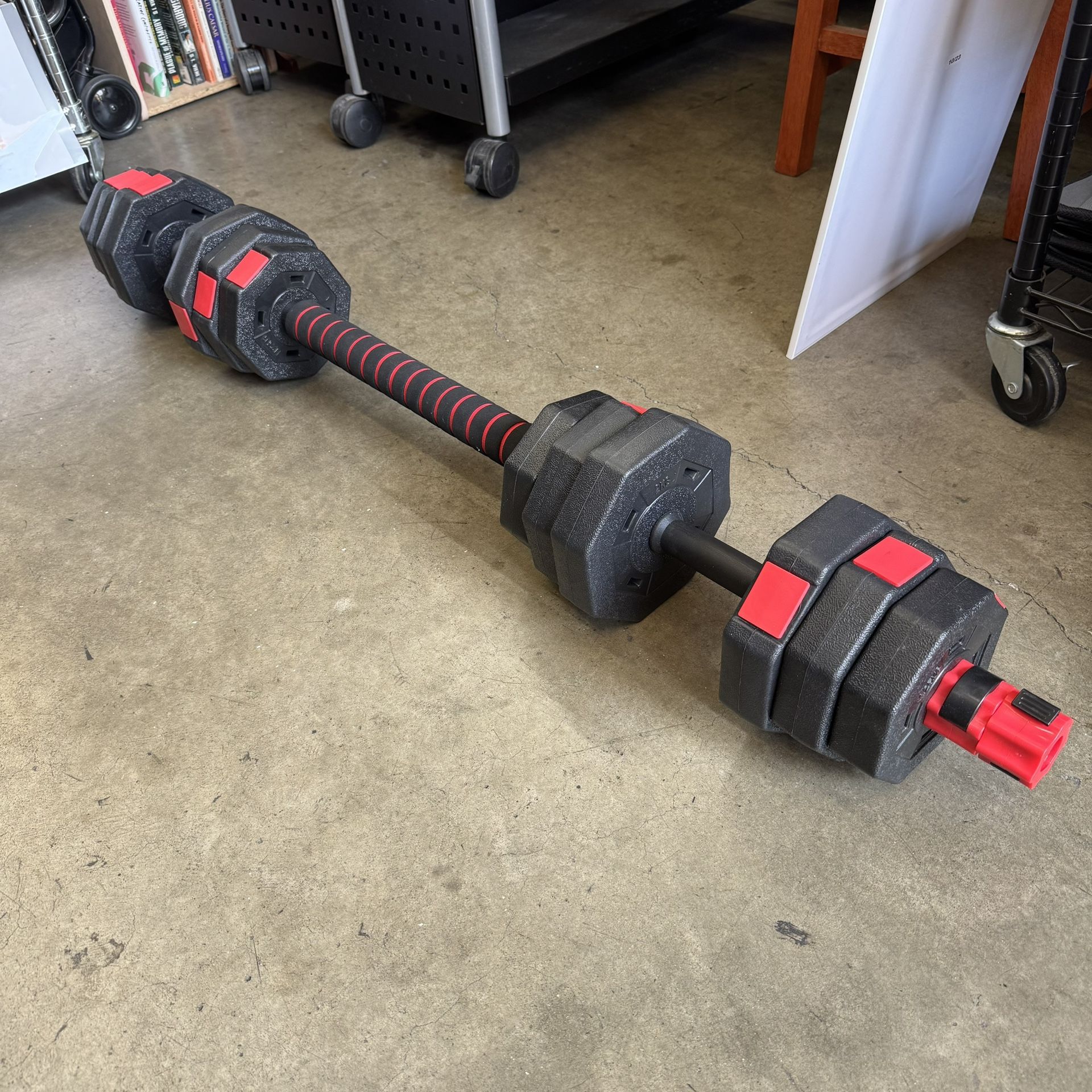 Adjustable Dumbbell Set Dumbbells Barbell Weight Lifting Set with Connecting Rod Very Good Condition