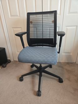 Steelcase "Think" Ergonomic Desk Chair