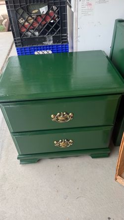 Green  2-Drawer Nightstand
