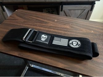 GymReapers Quick-locking Weightlifting Belt (black with emblem)