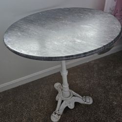 $250.00 - MidCentury Table, CAST Iron Victorian Design Pedestal Base & 2FT Gorgeous Marble Top!  Perfect Dinnet Table Or Accent Table!  