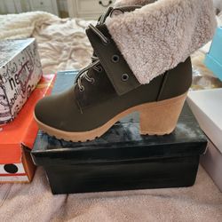 Green Lined Boots