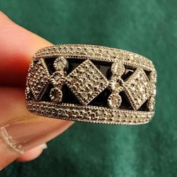 Real Tiny Diamonds Ring