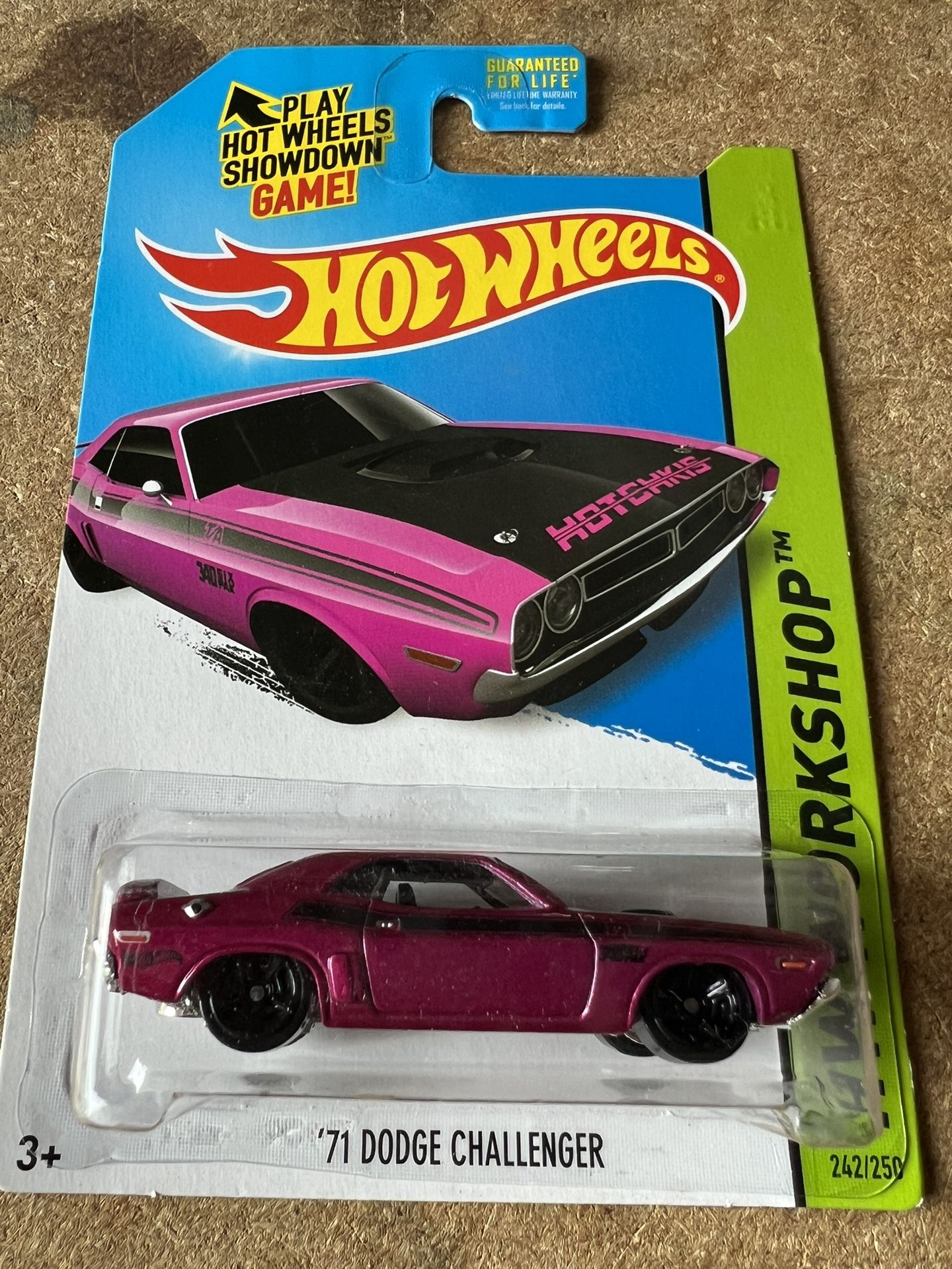 Hotwheels 71 Dodge Challenger 