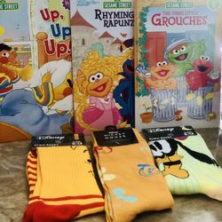 Disney socks 3-pk Snoopy Plush & 4 Sesame Street Books