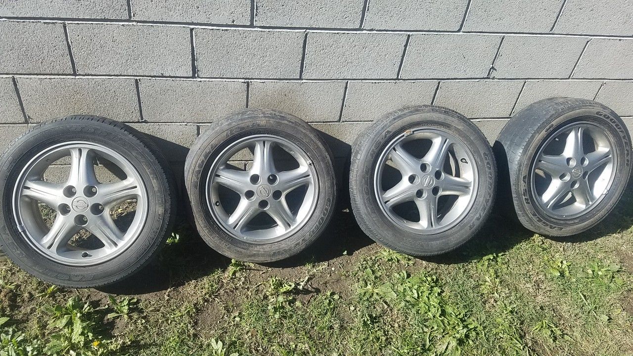 Original Nissan 16