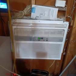 Midea AC Window Unit 