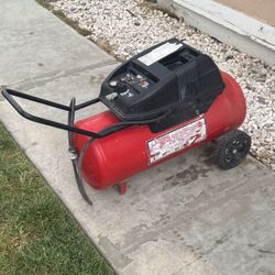 15 Gallon 6.5 HP Husky Air Compressor 