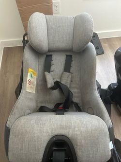 Baby car seat