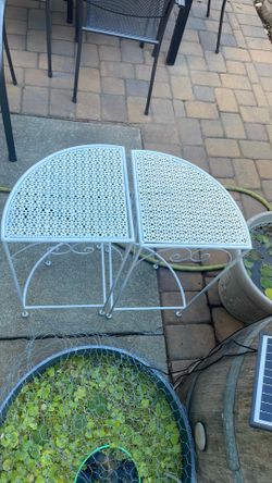 Outdoor side tables