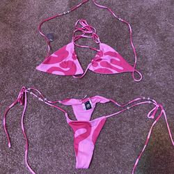 BIKINIS SIZE LARGE