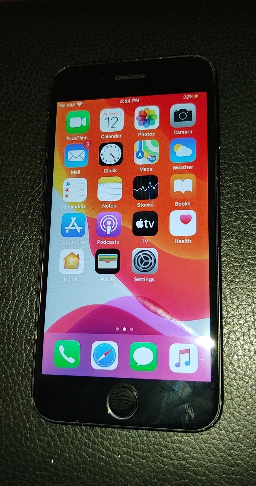 Apple iPhone 7 32 GB UNLOCKED
