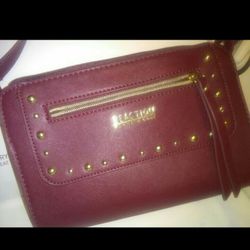 KENNETH COLE REACTION