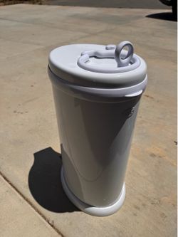 Diaper Pail - Free