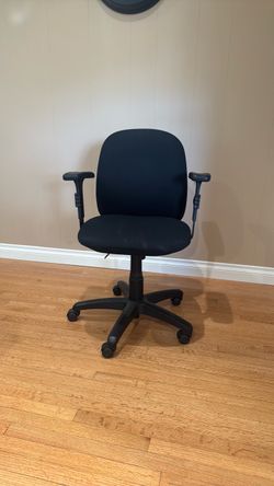 Desk chair