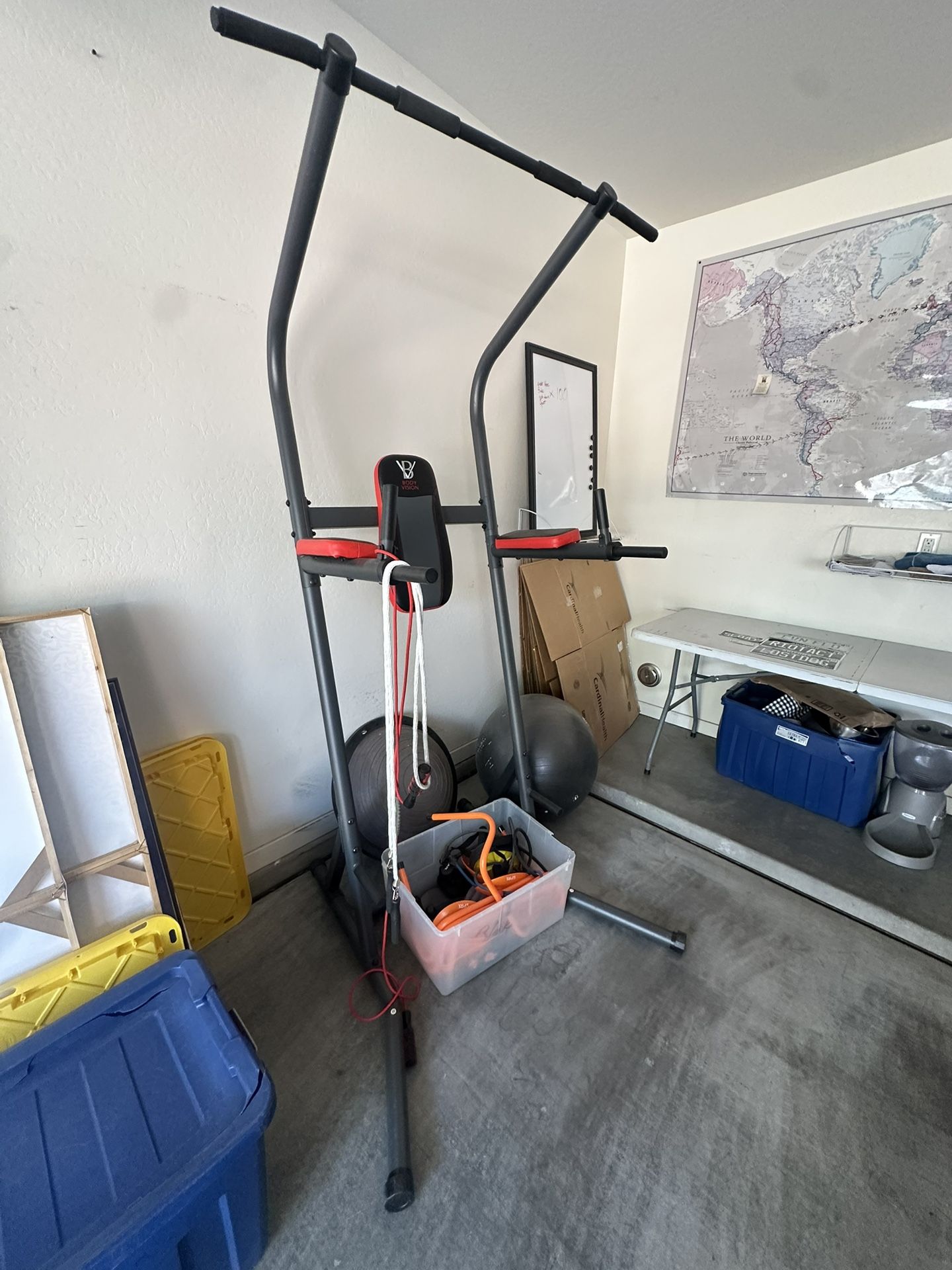 Chin up / dip Station W Misc Fitness Equipment