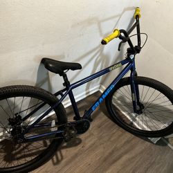 BMX bike (Read description)