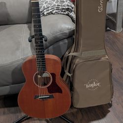 Taylor GS Mini Acoustic Guitar Mahagony 