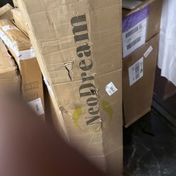 Neo Dream King Mattress $18O