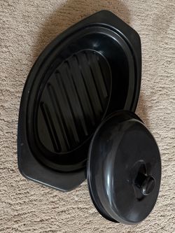 Black Roasting Pan with Lid