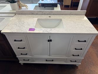 49 in. Single Sink White Bathroom Vanity with Quartz Top