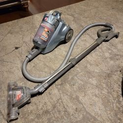 Hoover Multi-Cyclonic Bagless Canister Vacuum