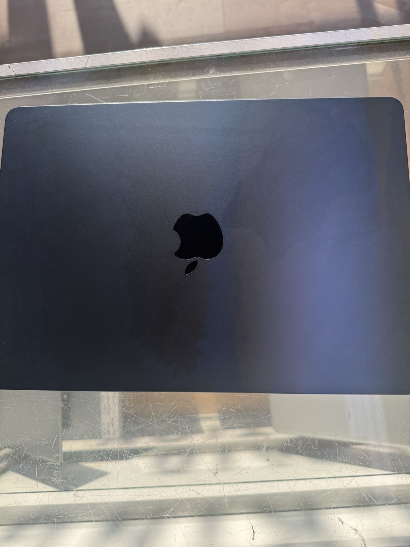 Apple MacBook Air 2024 | A3113 | M3 | 8GB Ram | 256GB HD | Midnight