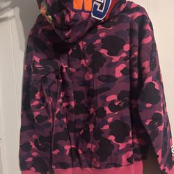 Hoodie, Size Small Men’s 