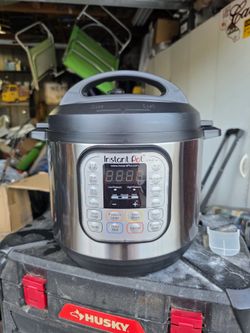 6 QUART INSTANT POT