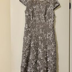 Cocktail Dress In Rosette Lace Petite Size 10