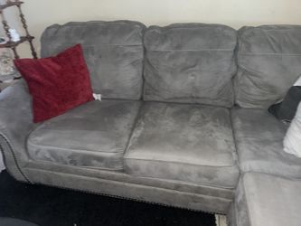 Couch Gray 