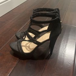 Jessica Simpson heels